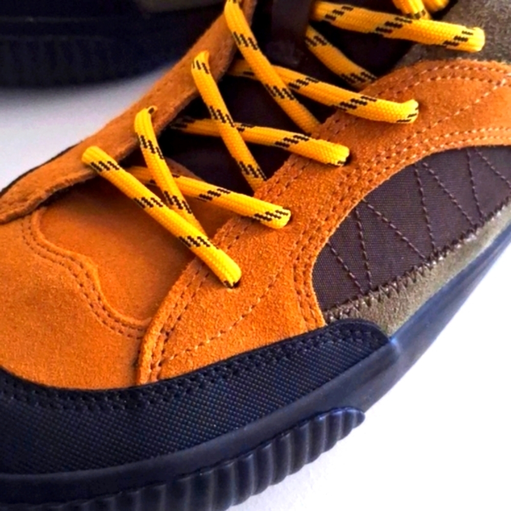 Element sneakers sued, rubber sole, with pull strip in the back NEW!!! - Picture 4 of 7